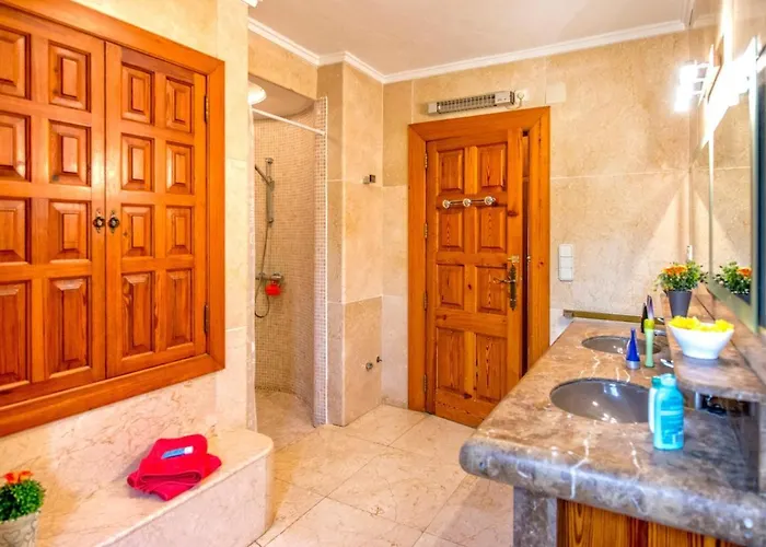 0327 El Cau Villa